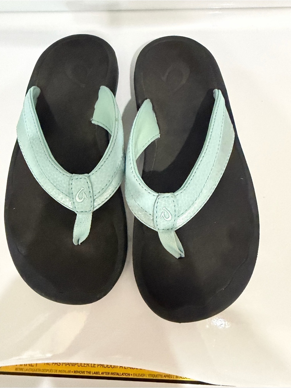 OluKaui Ohana Women’s Sea Glass Sandals Us Size 5 Euro 35